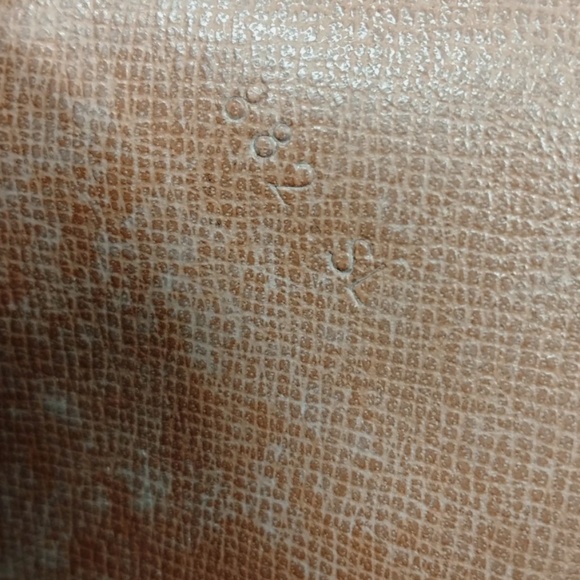 Pre-Owned Louis Vuitton Shoulder Bag Monogram Danube UNISEX - Picture 8 of 8